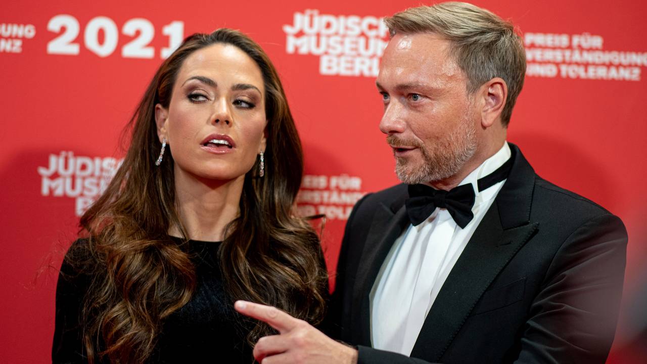 Franca Lehfeldt hat offen über ihre Ehe mit Christian Lindner gesprochen. Unser Foto zeigt sie bei einer Veranstaltung im November 2021.