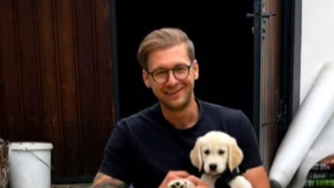 Fabian Esser aus Zülpich (NRW) mit seinem Hund. Der Mann wurde in den Niederlanden getötet.