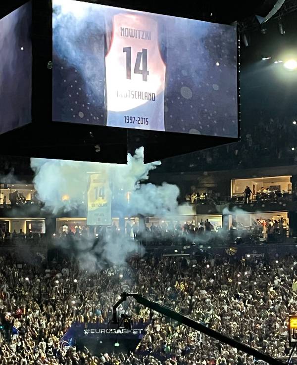 EM-Auftakt in der Lanxess-Arena mit Retirement-Zeremonie für Dirk Nowitzki.