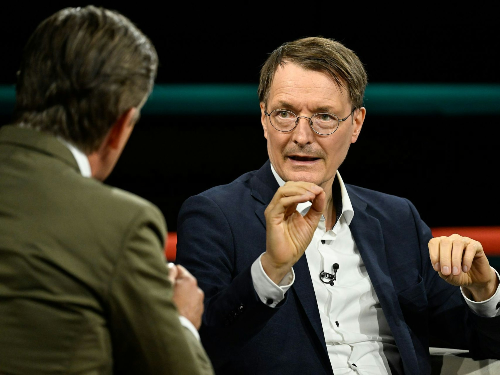 Gesundheitsminister Karl Lauterbach steht Markus Lanz in seiner Talkshow am 1. September 2022 Rede und Antwort.
