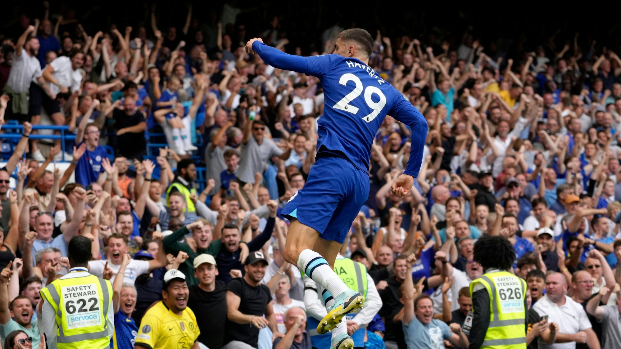 Chelseas Kai Havertz bejubelt das 2:1 in der Premier League des FC Chelsea über West Ham United.