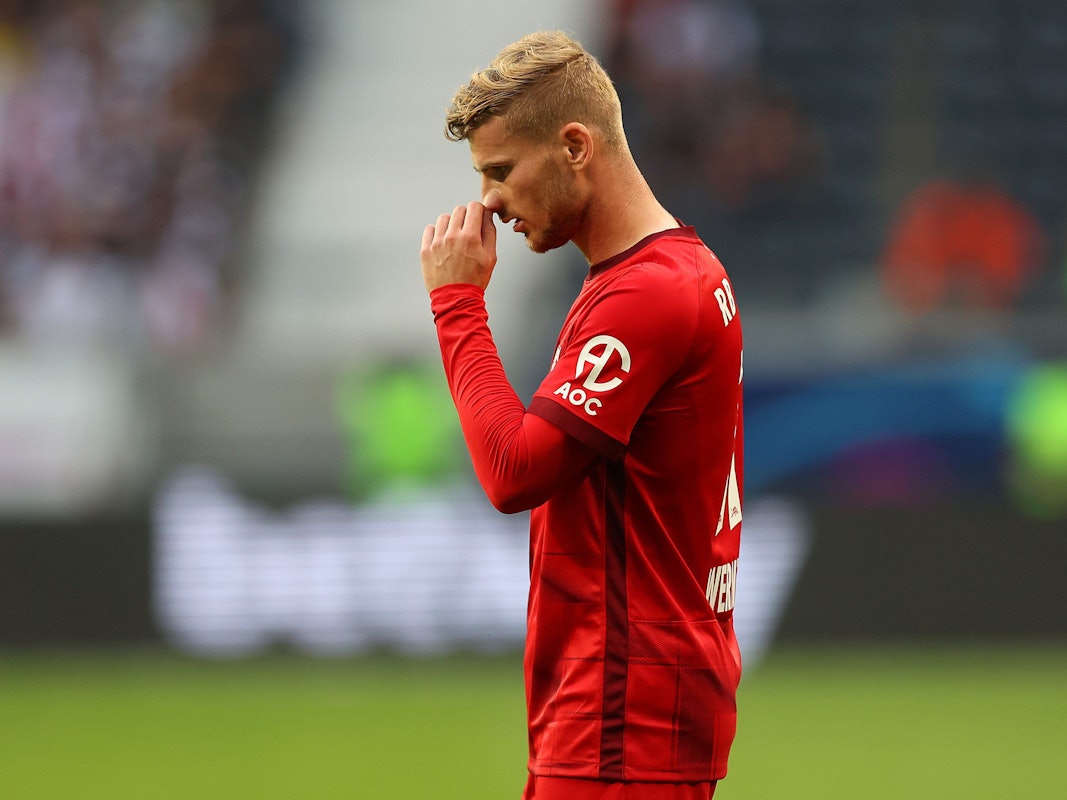 Timo Werner fasst sich enttäuscht an die Nase