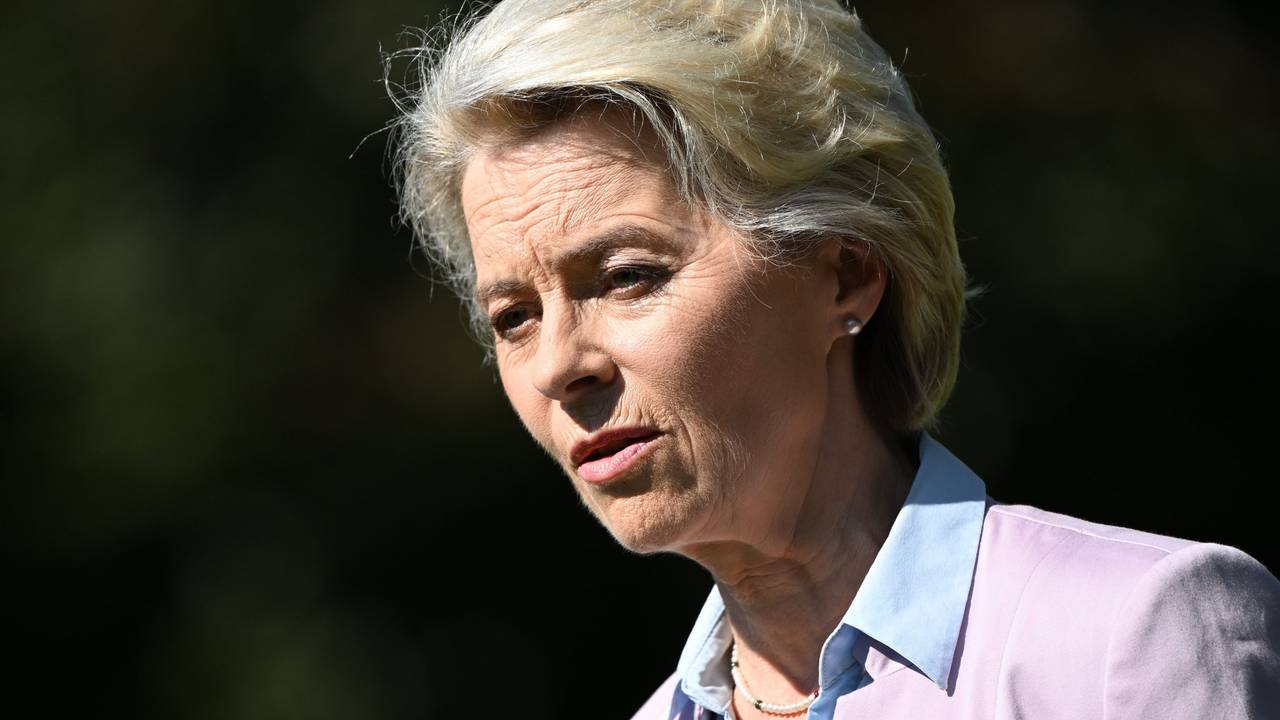Ursula von der Leyen und ihre Familie sind tief erschüttert. Unser Foto zeigt die EU-Präsidentin am 2.9.2022 in Murnau.