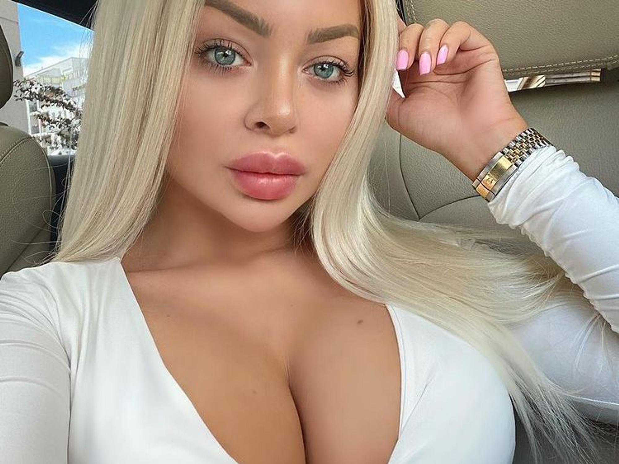 Sängerin Katja Krasavice, hier auf einem Instagram-Selfie.