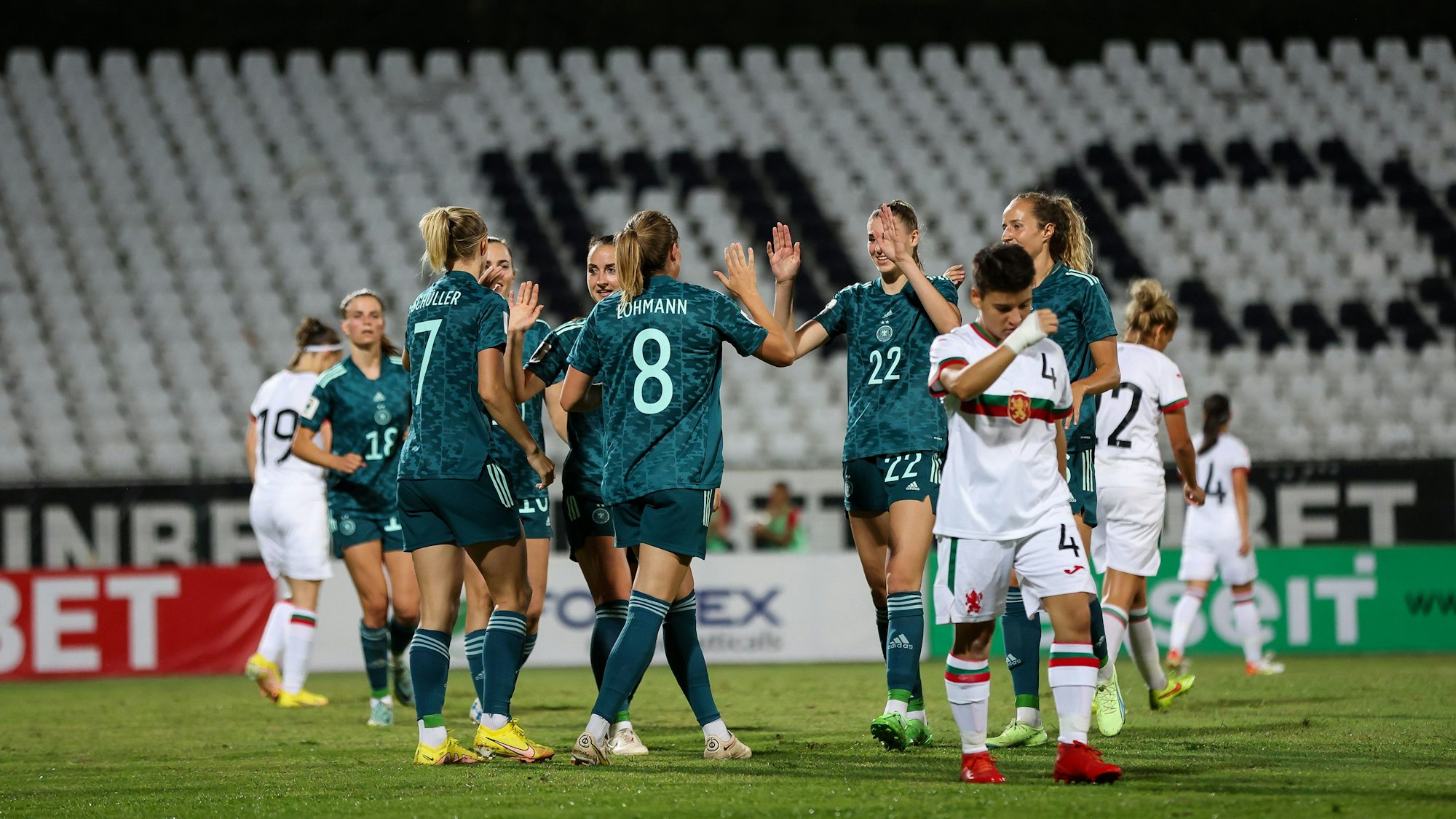 Deutschland jubelt über den souveränen Sieg zum Abschluss der WM-Quali in Bulgarien.