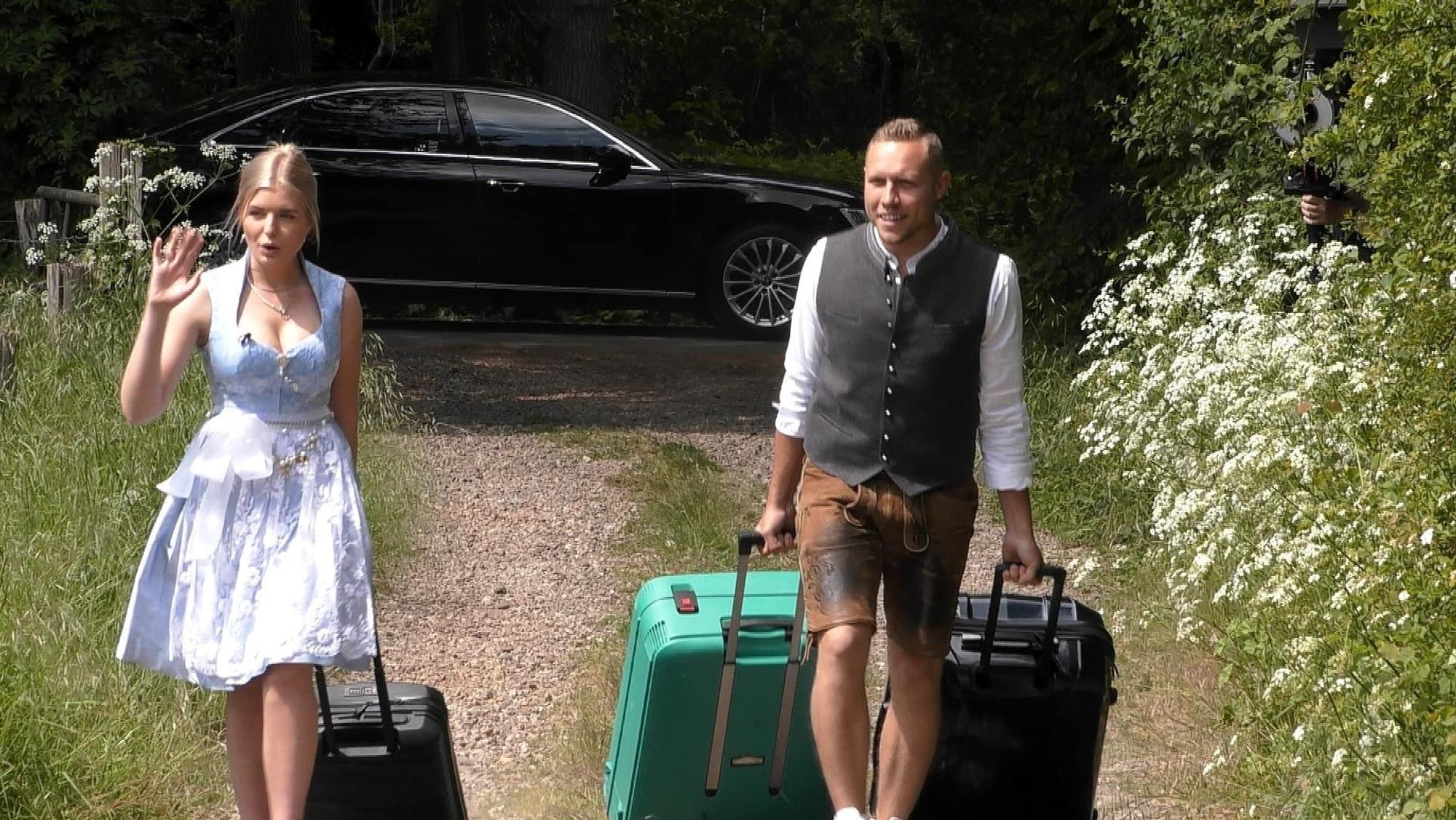 Sommerhaus der Stars 2022: Antonia und Patrick ziehen ein.