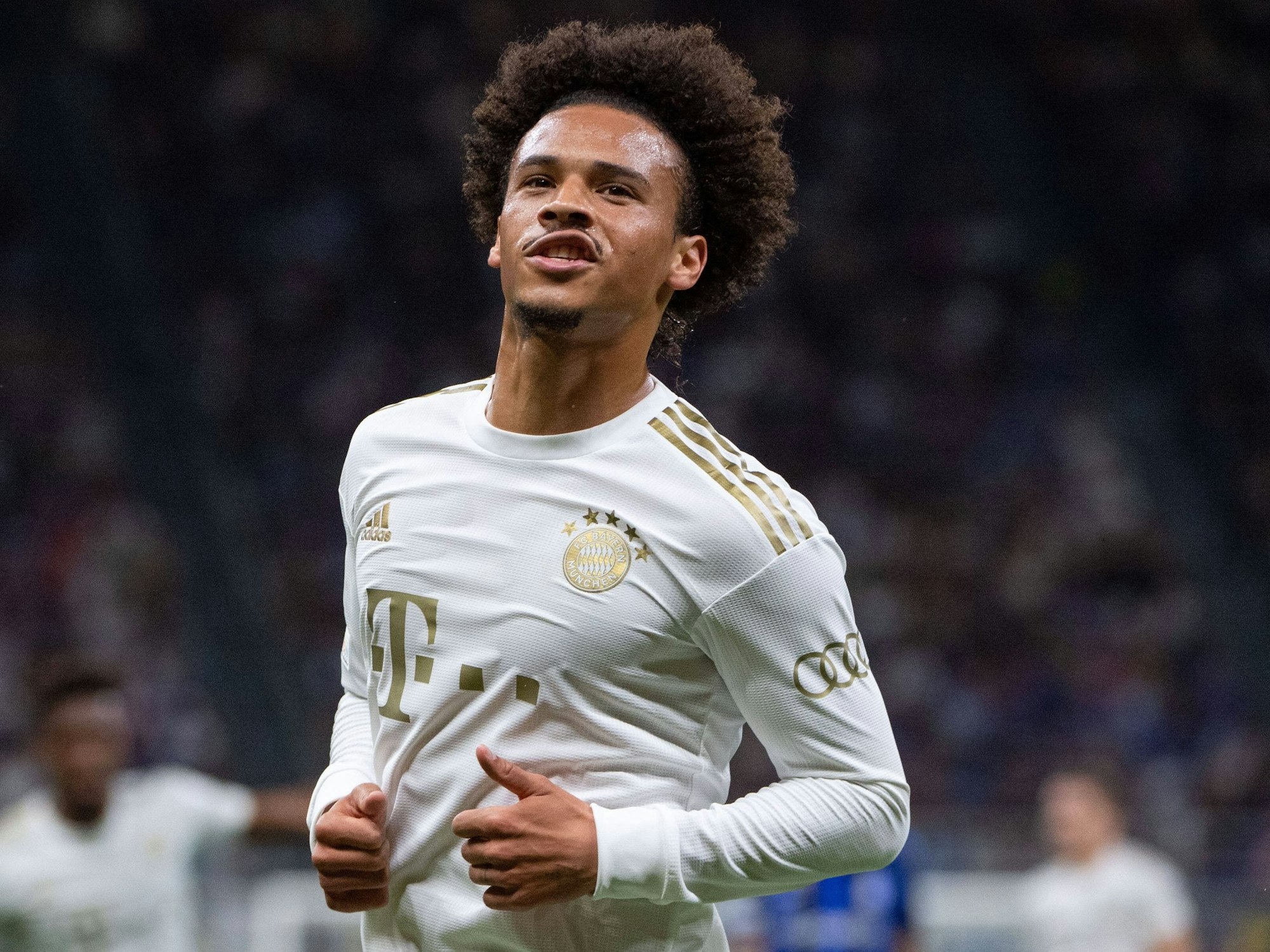 Leroy Sané bejubelt sein Tor ind er Champions League gegen Inter Mailand