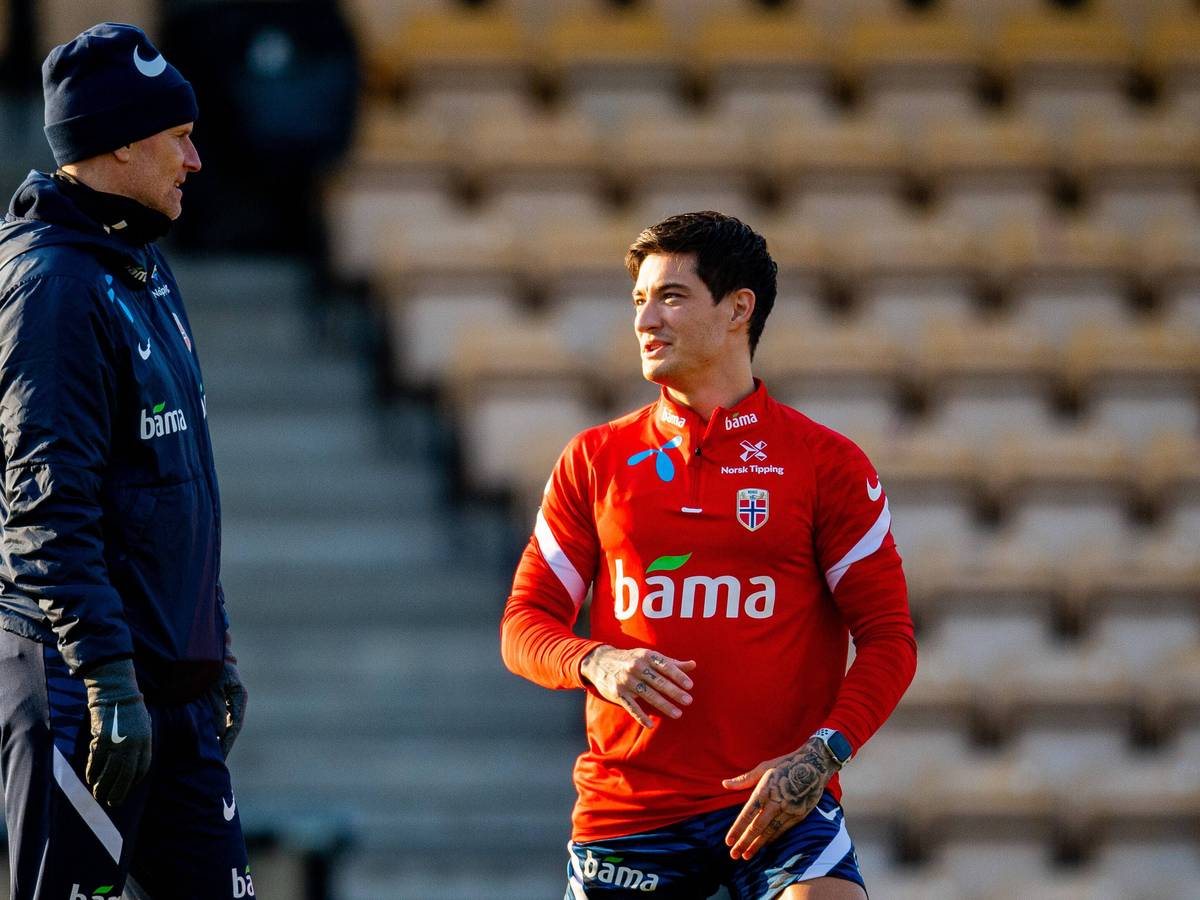 Stale Solbakken (Norwegen) mit Mathias Normann, der nach seinem Wechsel nach Moskau vom Nationalteam suspendiert ist.