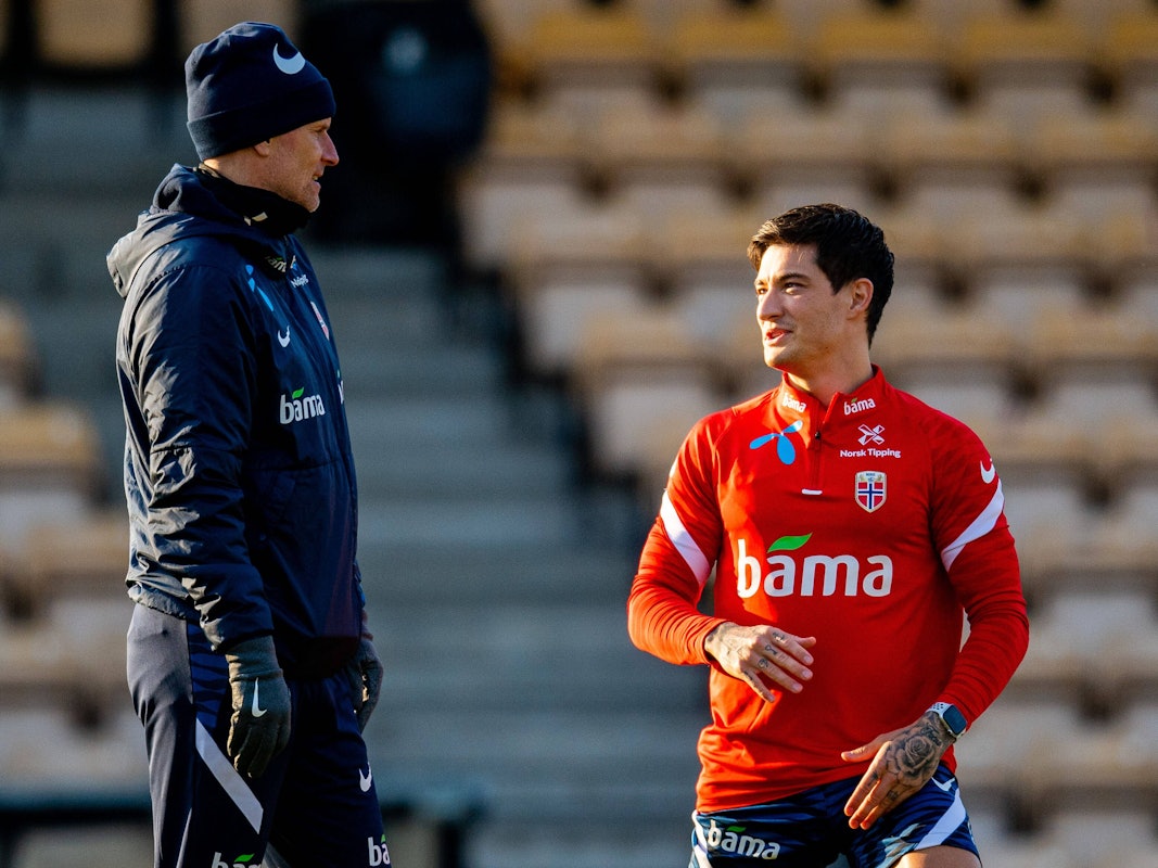 Stale Solbakken (Norwegen) mit Mathias Normann, der nach seinem Wechsel nach Moskau vom Nationalteam suspendiert ist.