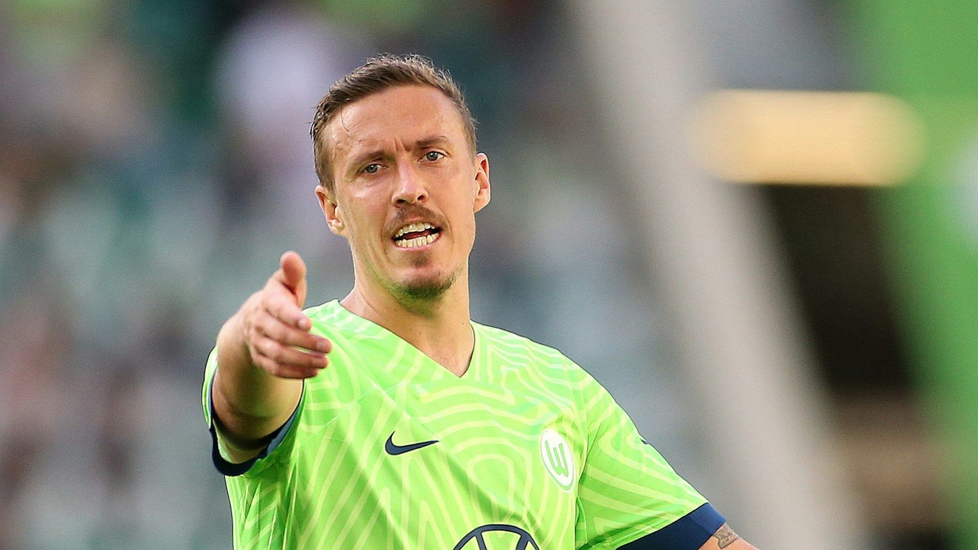 Max Kruse gestikuliert im Spiel gegen den 1. FC Köln