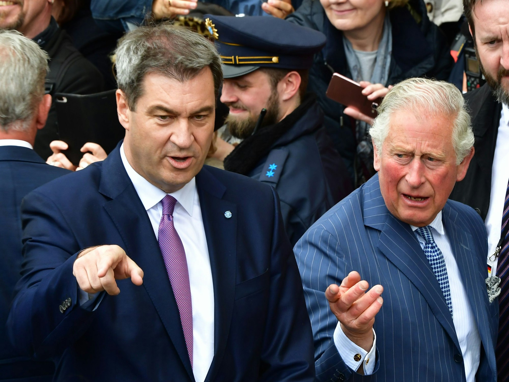 Der britische Thronfolger Prinz Charles (r.) und der bayerische Ministerpräsident Markus Söder (CSU) 2019.