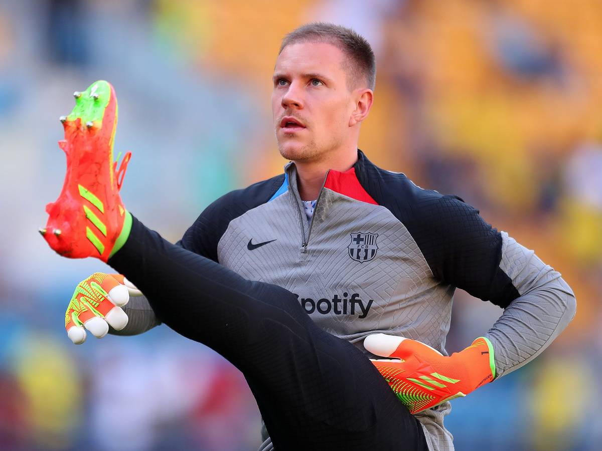 Marc-André ter Stegen vom FC Barcelona beim Aufwärmen.