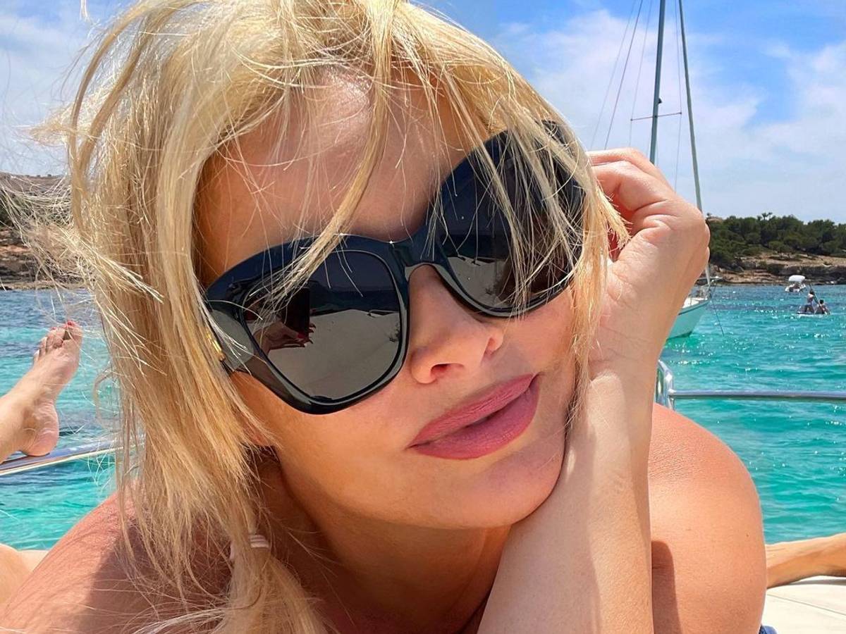Daniela Katzenberger, hier auf einem Instagram-Selfie vom Juli 2022, posiert freizügig auf Instagram.