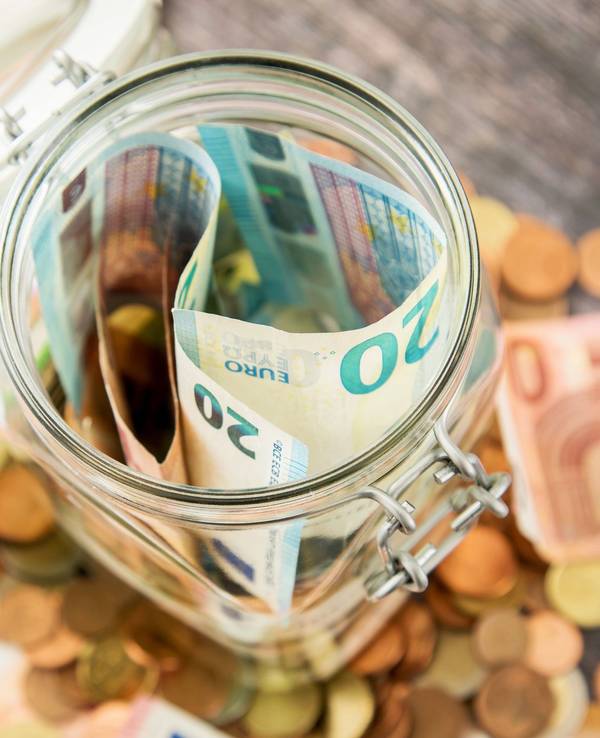 Gas, Strom, Lebensmittel – alles ist extrem teuer, sparen ist für viele unmöglich. Eine aktuelle Schock-Berechnung zeigt, dass viele Haushalte derzeit ihr ganzes Einkommen verbrauchen.