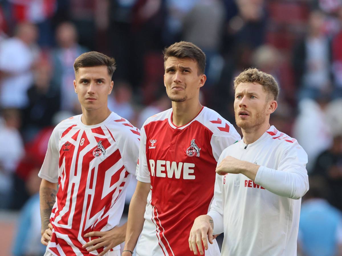 1.FC Köln vs. Union Berlin, 6. Spieltag, 11.09.2022, 15.30 Uhr, von links: Denis Huseinbasic, Dejan Ljubicic, Florian Kainz (1. FC Köln), Bild: Herbert Bucco