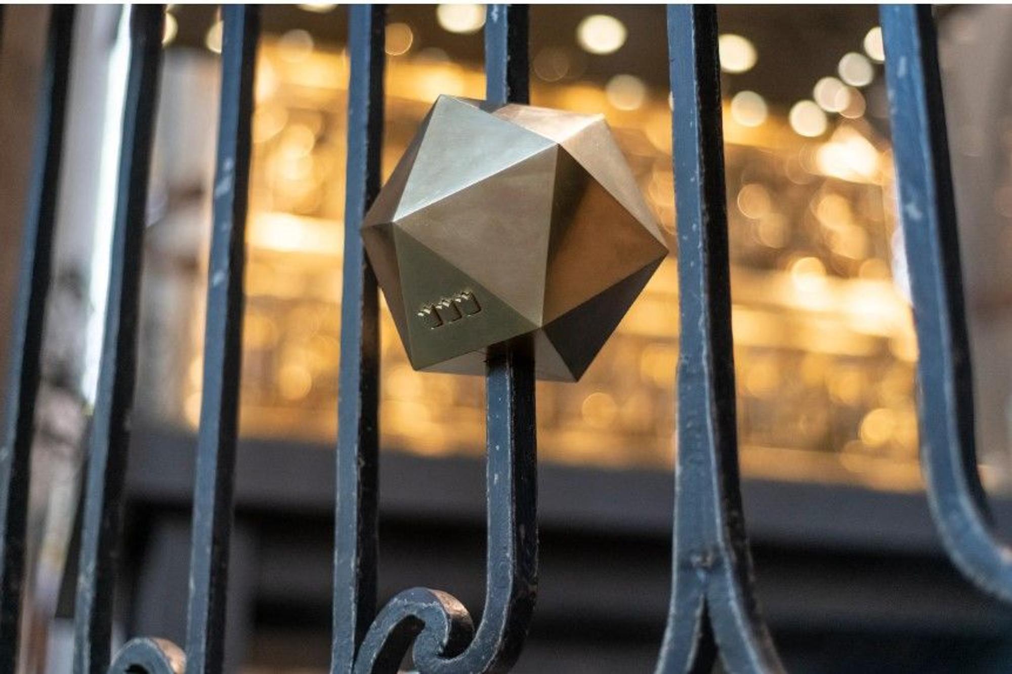 Das neue Reliquiar im Kölner Dom.