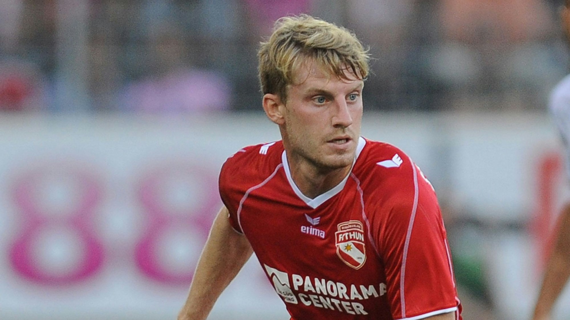 Nicolas Schindelholz 2011 im Trikot des FC Thun in der Europa-League-Quali gegen US Palermo.