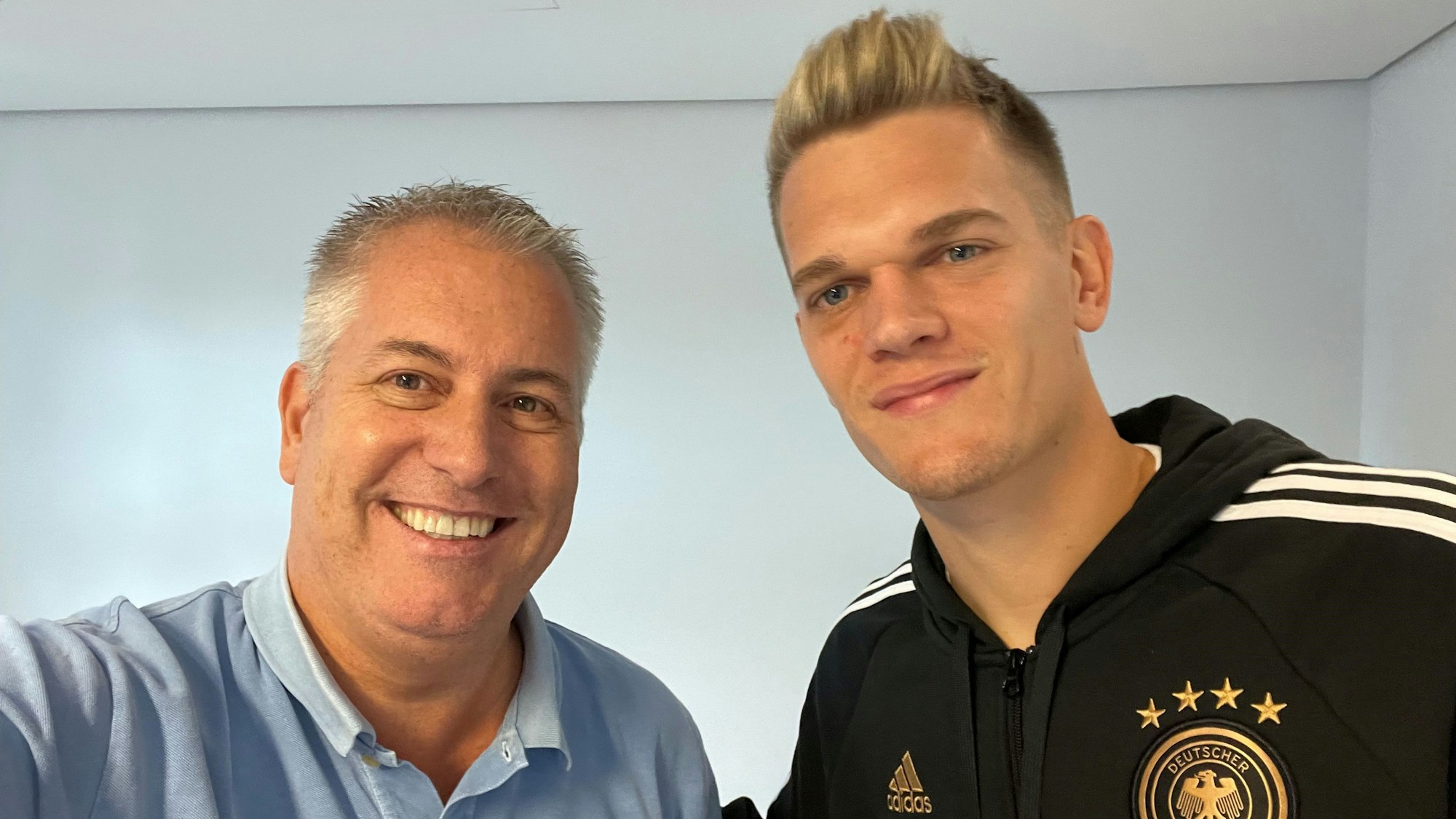 Selfie von Marcel Schwamborn und Matthias Ginter.