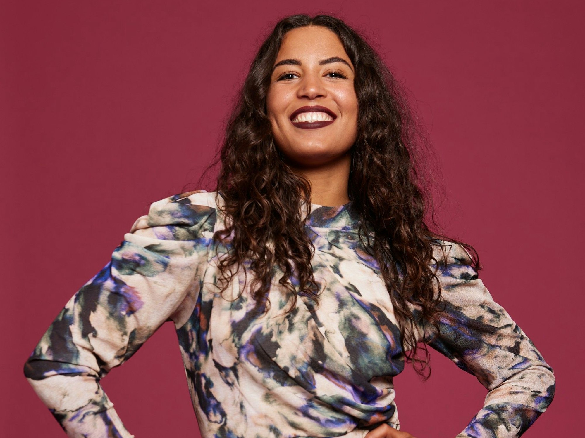 Tyshea aus Köln war 2022 Kandidatin bei der RTL+-Datingshow „Princess Charming“ mit Hanna Sökeland.