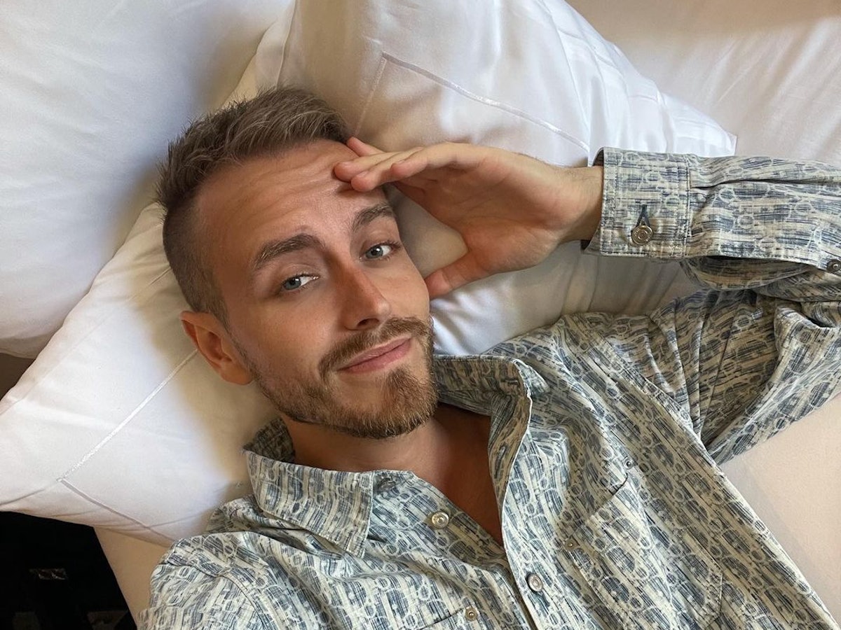 Julian Claßen, hier auf einem Instagram-Selfie vom Mai 2022, schockiert seine Fans mit extrem teurem Outfit.