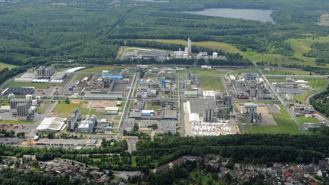 Luftaufnahme des Chemieparks Knapsack bei Hürth. Hier findet am 25. September 2022 eine Großübung statt.