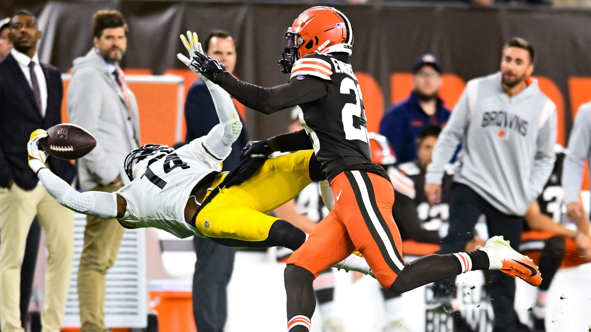 George Pickens von den Pittsburgh Steelers im Spiel gegen die Cleveland Browns.
