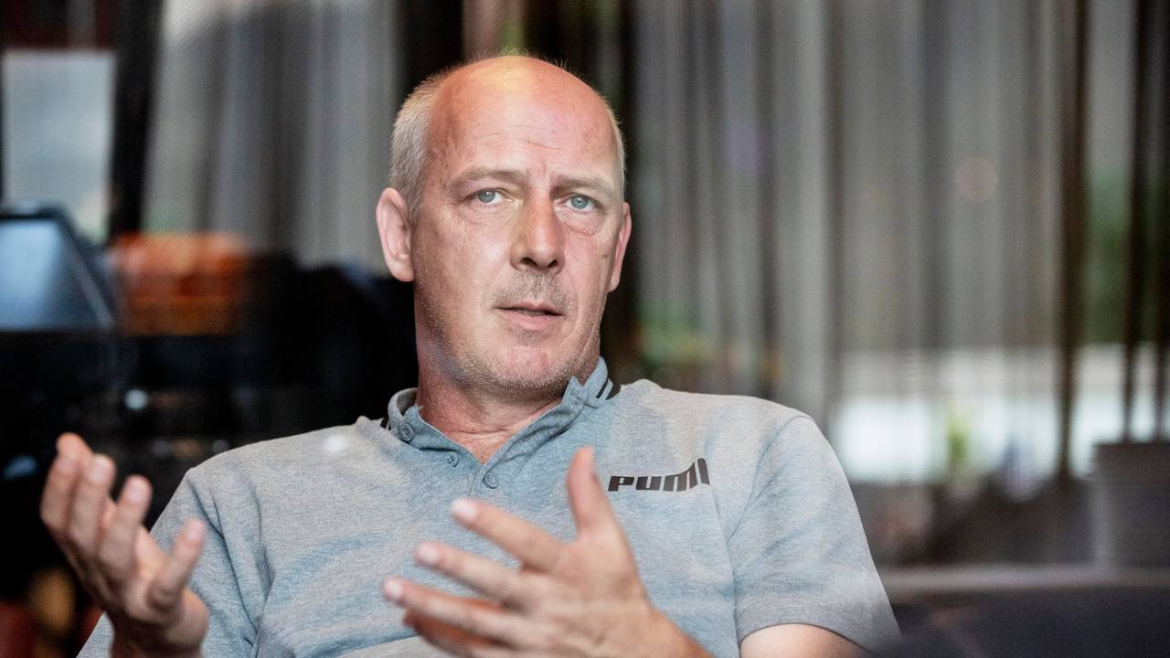 Mario Basler, ehemaliger Fußballprofi, nimmt an einem Interviewtermin mit der Deutschen Presse-Agentur teil.