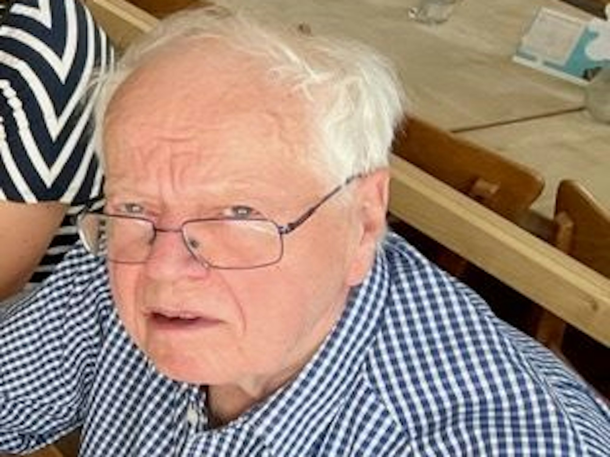 Eckhardt S. gilt als vermisst, hier schaut er in die Kamera