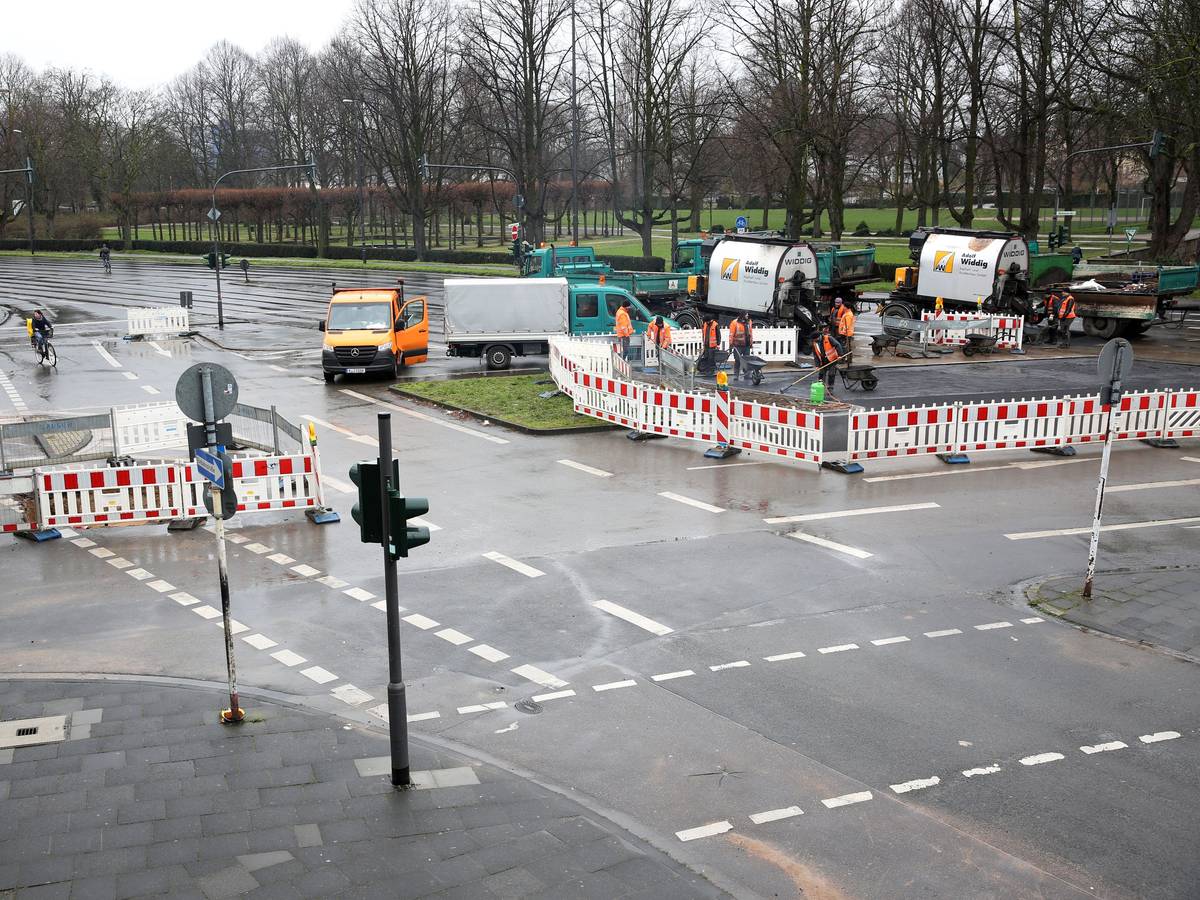 Der Kreuzungsbereich Innere Kanalstraße / Krefelder Straße (Foto vom 5. März 2020). Hier passierte der Unfall – die beteiligte Radfahrerin ist am Montagabend (26. September 2022) gestorben.