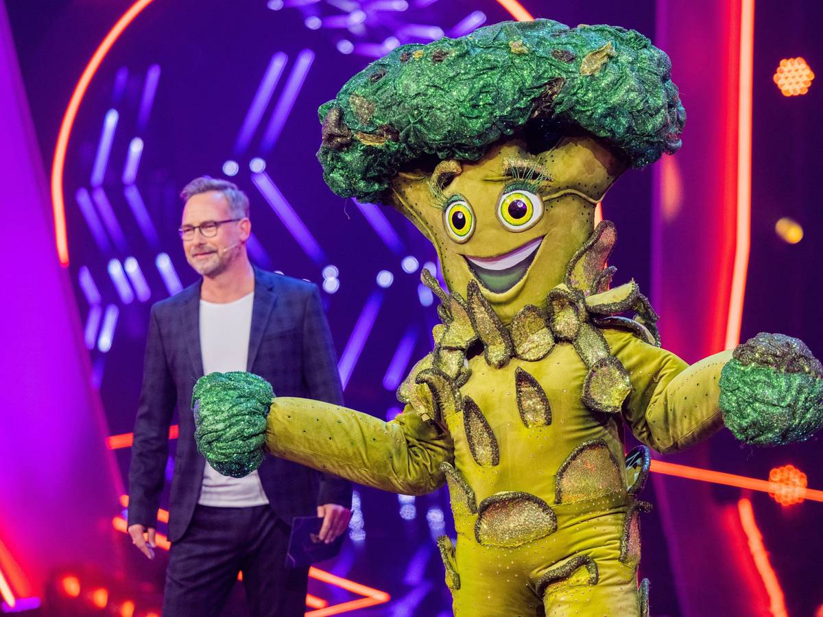 „Der Brokkoli“ hier auf der „The Masked Singer“-Bühne.
