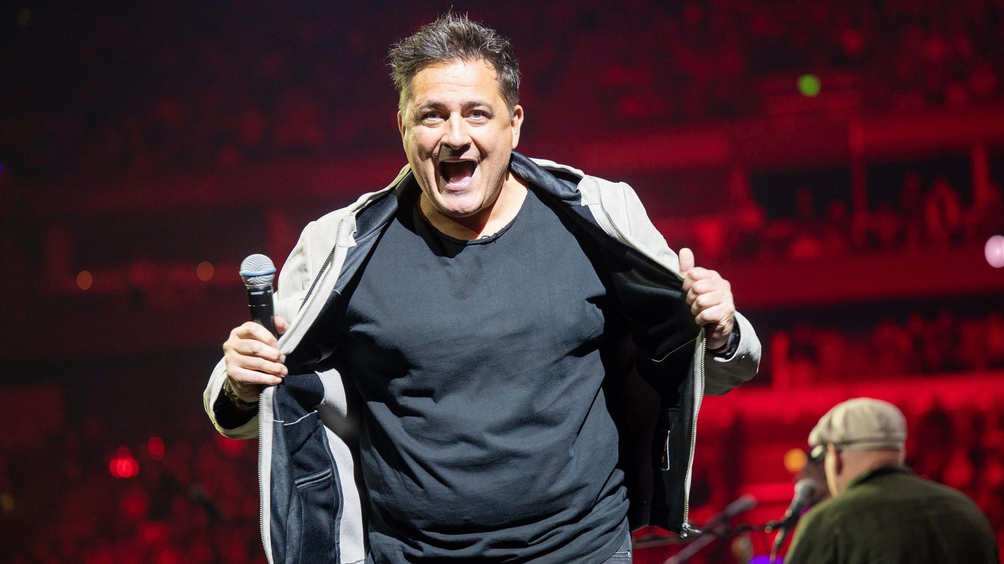 Micky Nauber bei Kölle singt in der Lanxessarena.