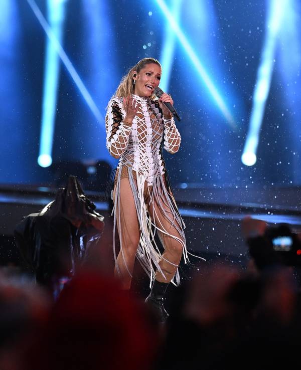 Helene Fischer bei ihrem Open-Air-Konzert in der Messe München im August 2022. Die gekürzte Fassung wurde vergangenen Samstag (1. Oktober) im ZDF ausgestrahlt.