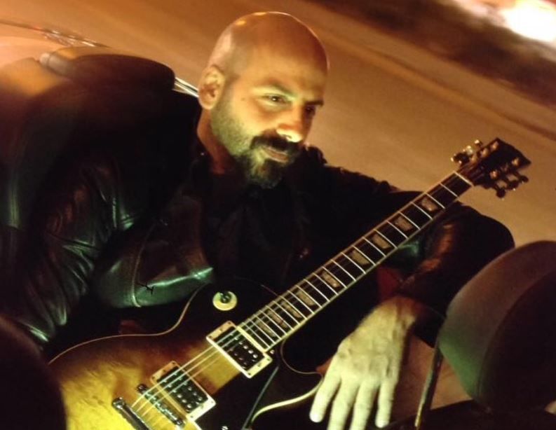 Onur Sener, türkischer Musiker, wurde am 2. Oktober 2022 bei einem Auftritt in Ankara angegriffen und getötet.