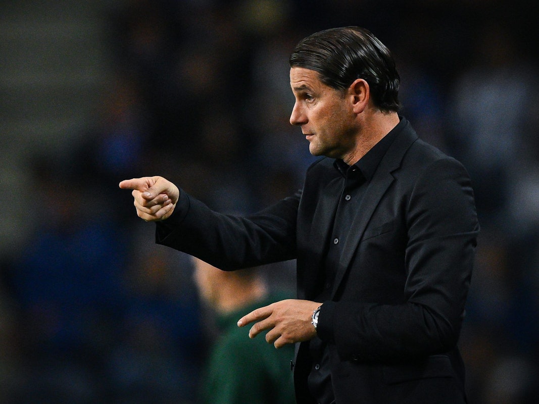 Gerardo Seoane gibt Anweisungen.