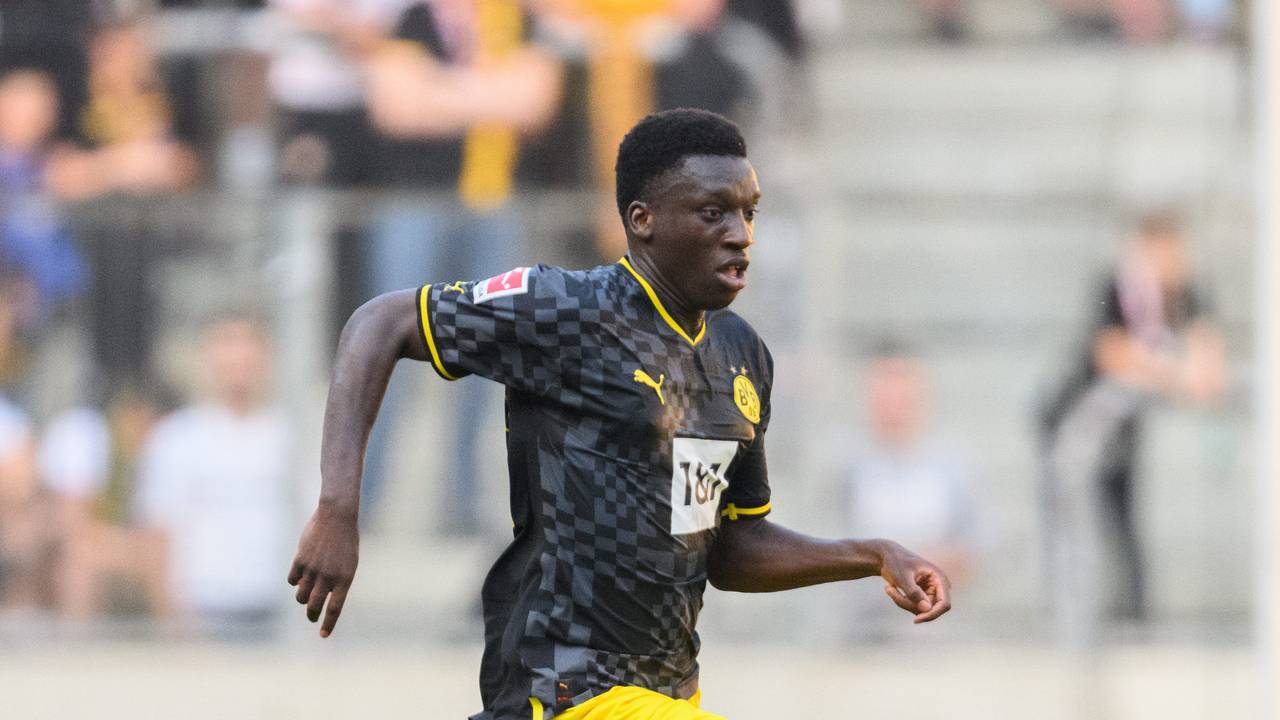 Abdoulaye Kamara im Testspiel SG Dynamo Dresden gegen Borussia Dortmund im Rudolf-Harbig-Stadion.