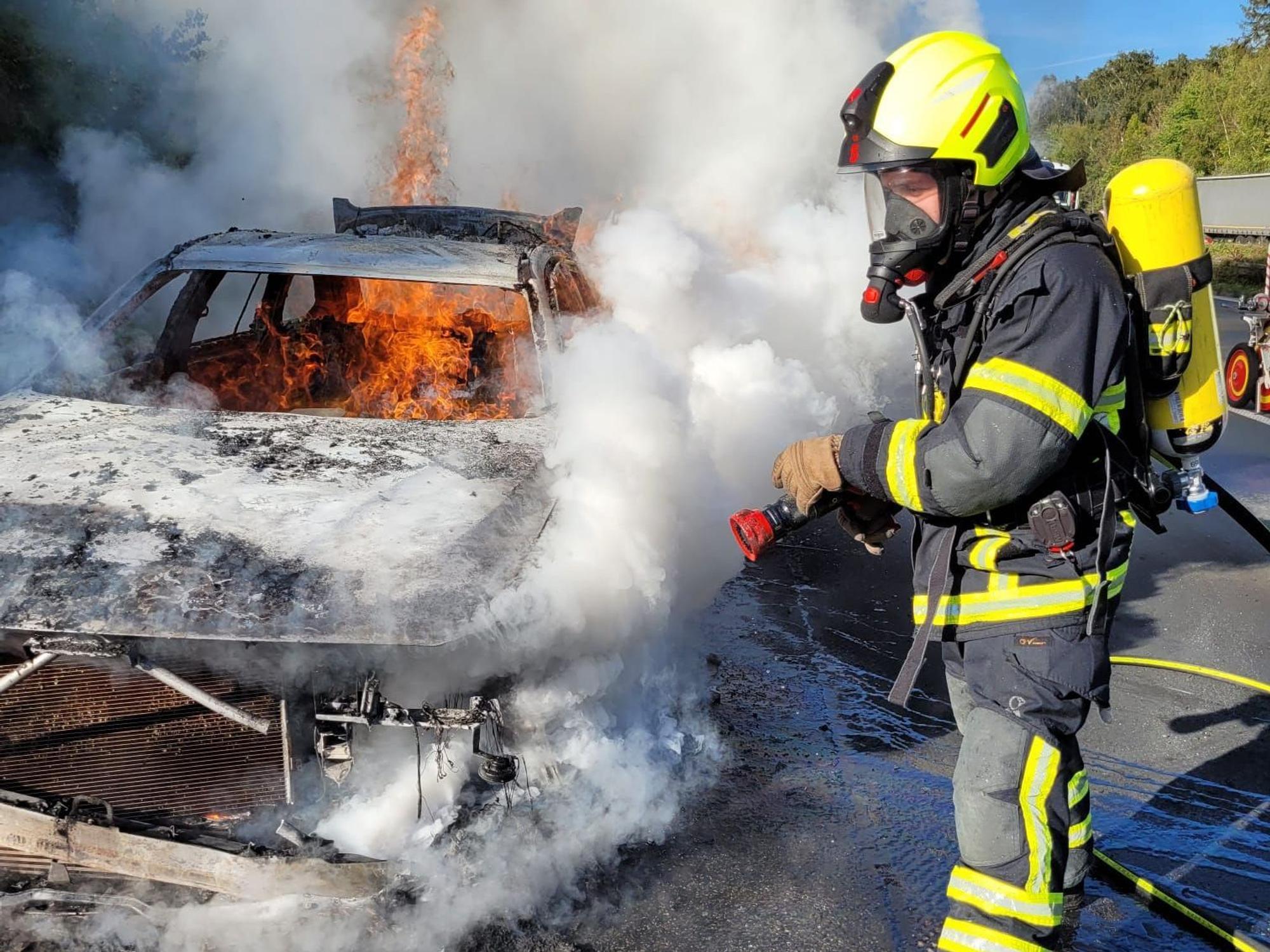 Einsatz für die Freiwillige Feuerwehr Sankt Augustin am Freitagnachmittag (7. Oktober 2022) auf der A3 Richtung Frankfurt.