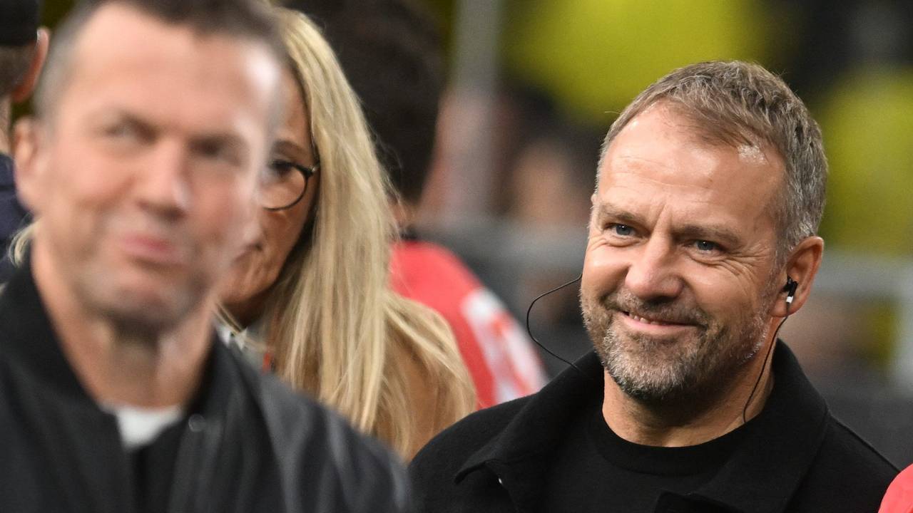 Bundestrainer Hansi Flick vor dem Spiel.