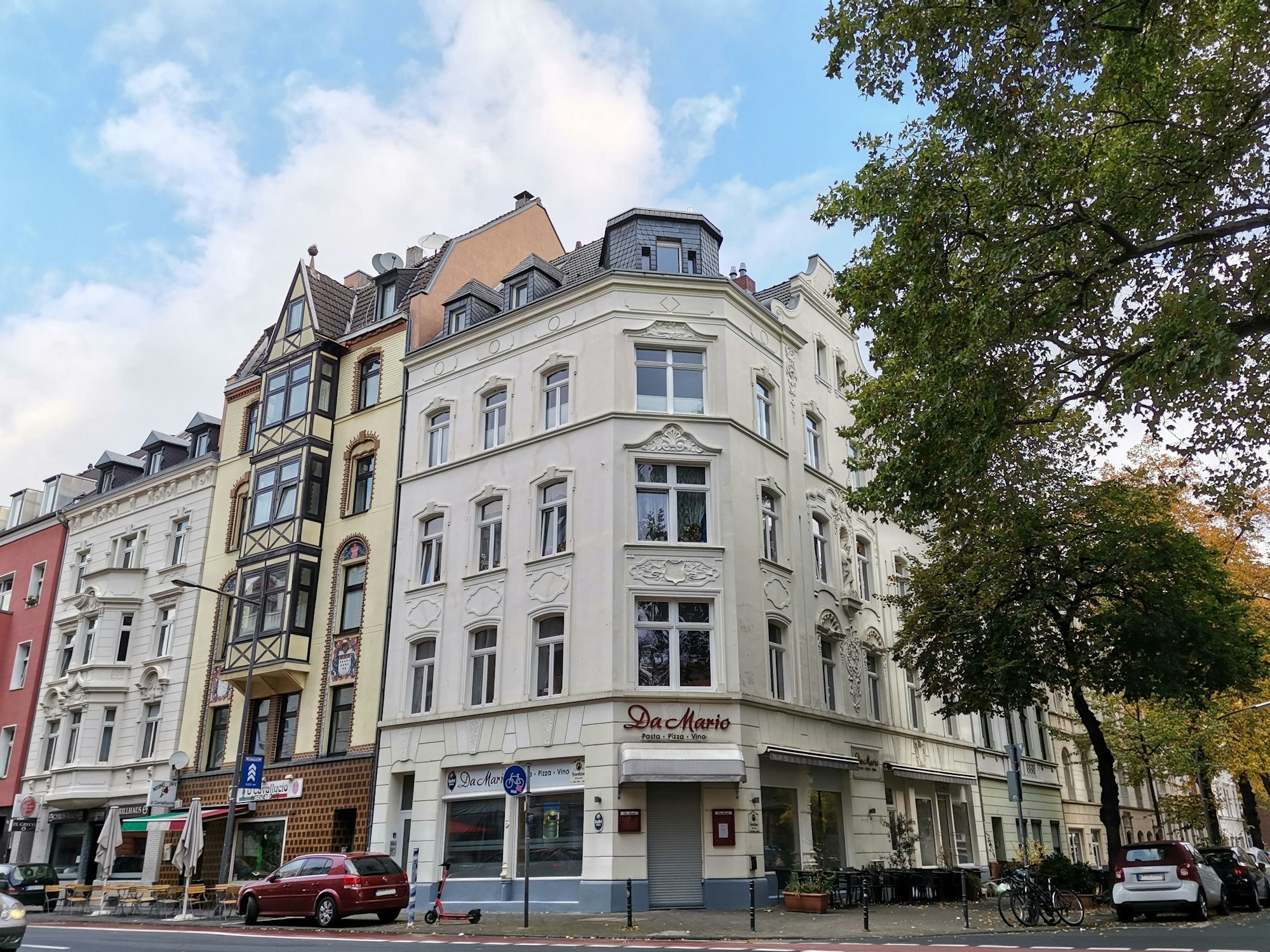 Die Pizzeria Da Mario auf der Subbelrather Straße in Köln-Ehrenfeld.