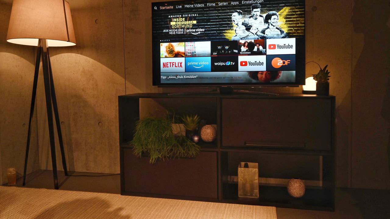 Stromfresser finden: Ein riesiger Fernseher bedeutet am Ende immer einen höheren Stromverbrauch verglichen mit kleineren Geräten.