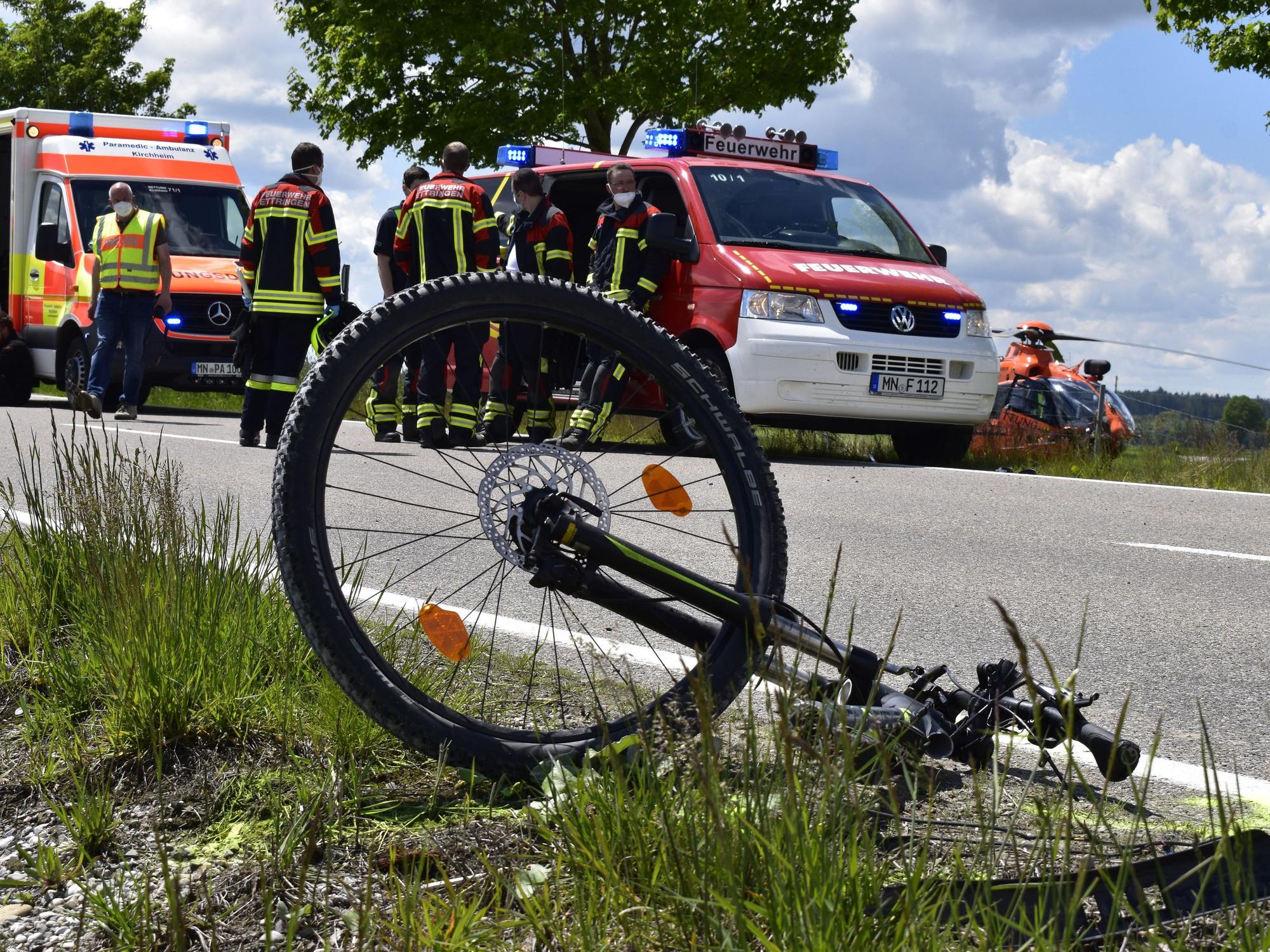 Der Radfahrer erlag noch am Unfallort seinen schweren Verletzungen. Unser Foto zeigt einen anderen Unfall.