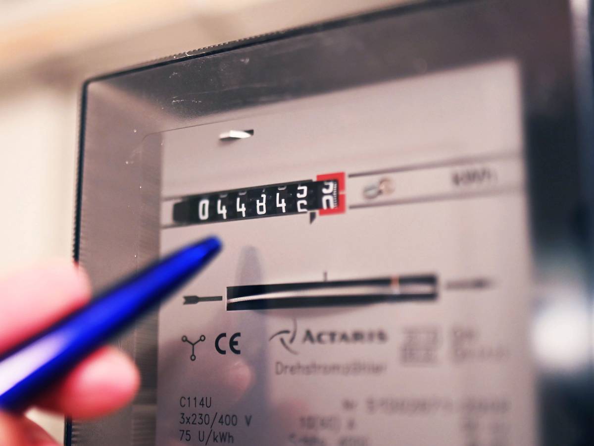 Ein Drehstromzähler, aufgenommen in einem Haushalt. Die RheinEnergie hat die Gaspreise, die ab dem 1. November 2022 gelten, bekannt gegeben.