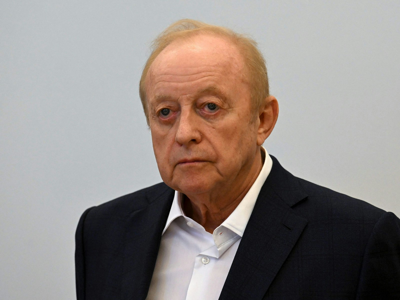 Alfons Schuhbeck beim Prozessauftakt gegen ihn wegen Steuerhinterziehung am 5. Oktober 2022 in München.