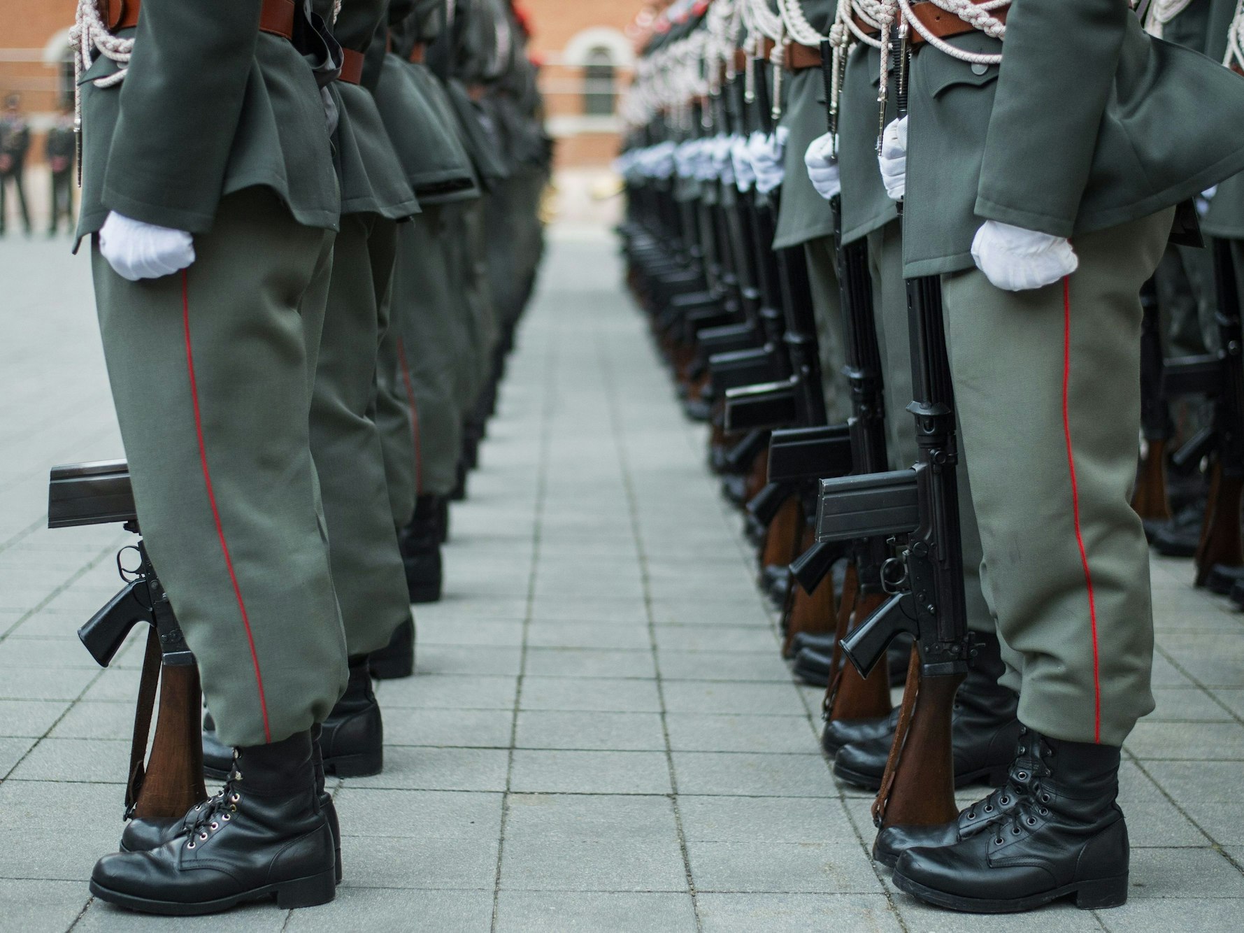 Ein Unteroffizier hat für Entrüstung in Österreich gesorgt. Dieses Symbolfoto aus dem Mai 2016 zeigt österreichische Soldaten bei einer Parade in Wien.