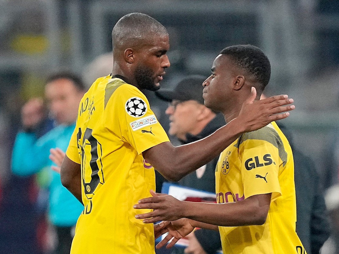 Anthony Modeste bei seiner Auswechslung im Spiel von Borussia Dortmund gegen den FC Sevilla.