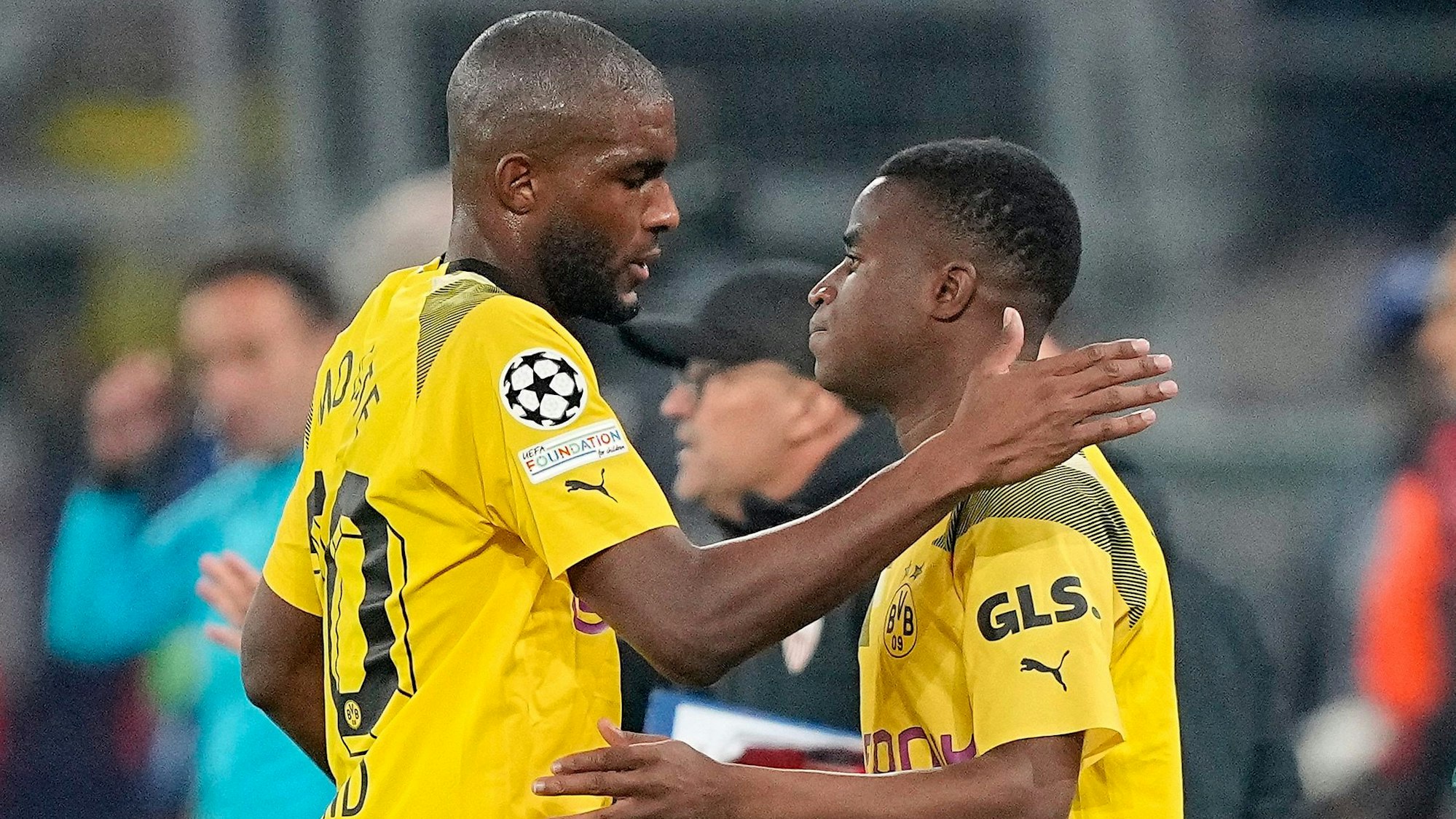 Anthony Modeste bei seiner Auswechslung im Spiel von Borussia Dortmund gegen den FC Sevilla.