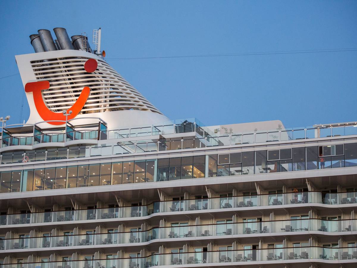 Von einem dieser Balkone auf dem Kreuzfahrtschiff soll die Frau aus NRW gestürzt sein. Hier ein Archivfoto von „Mein Schiff 6“.