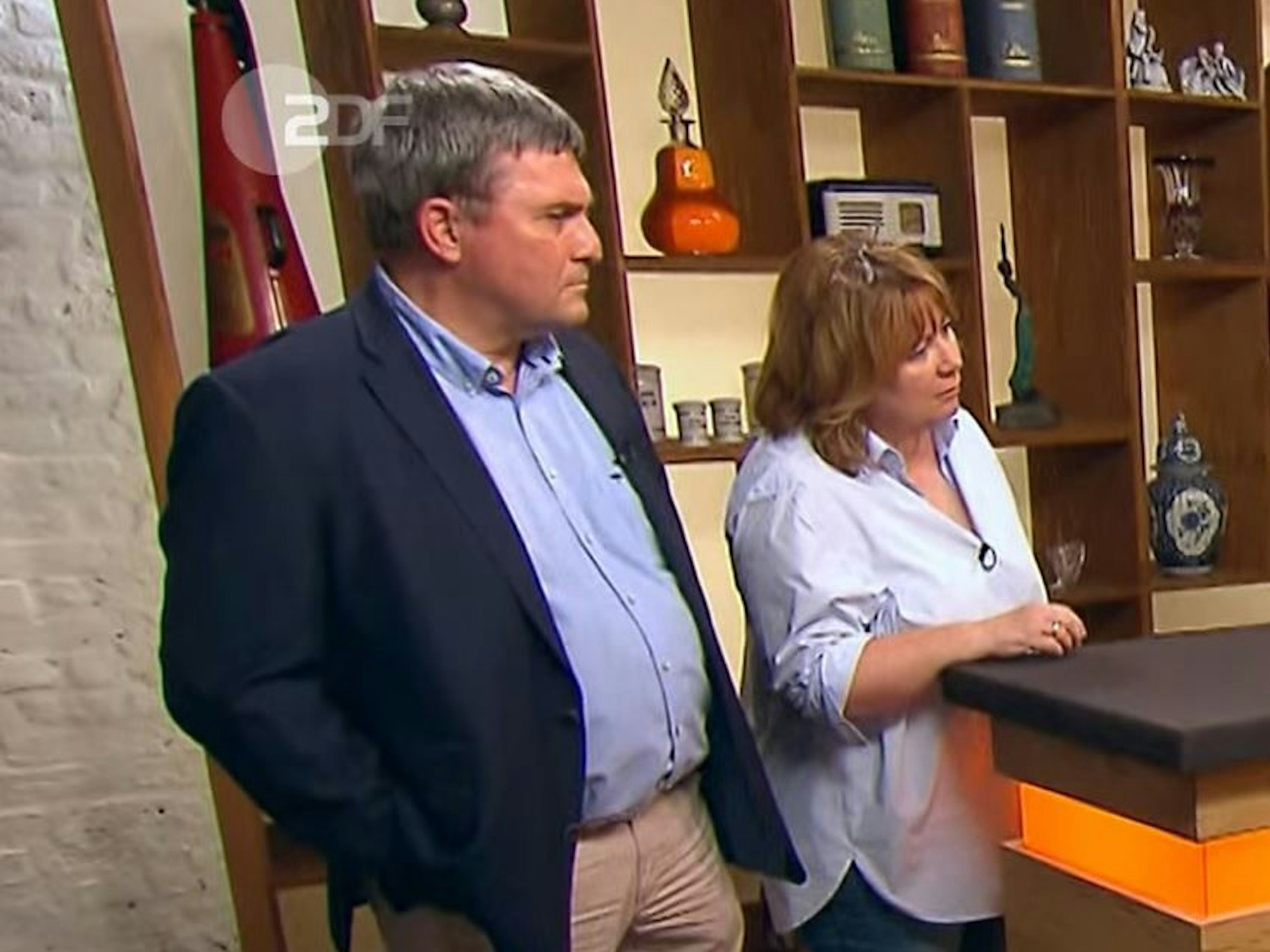 Das Foto zeigt Sabine und Heinz Hortmanns in der „Bares für Rares“-Folge vom 17. Oktober 2022.