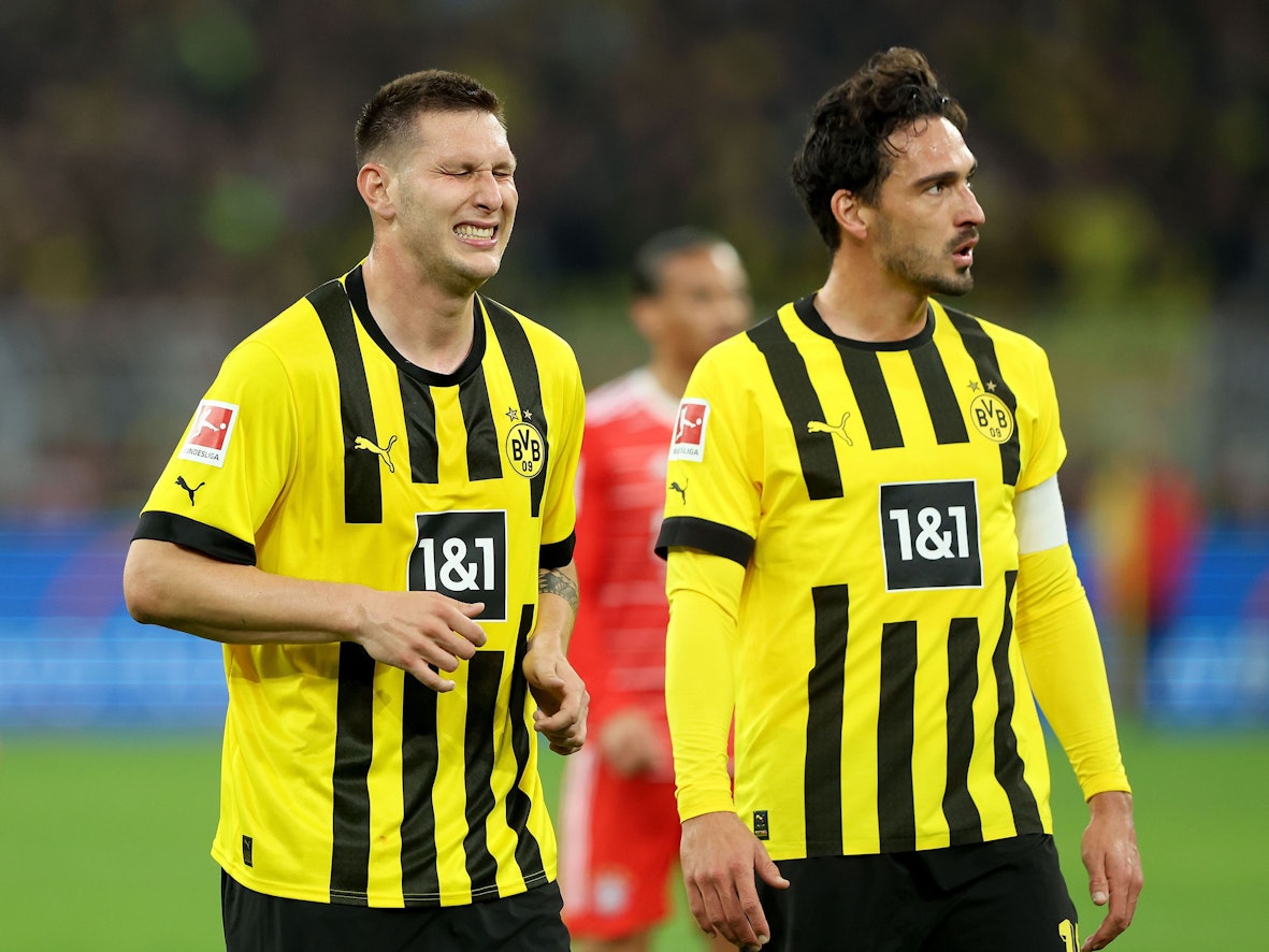 Niklas Süle und Mats Hummels im Trikot von Borussia Dortmund.