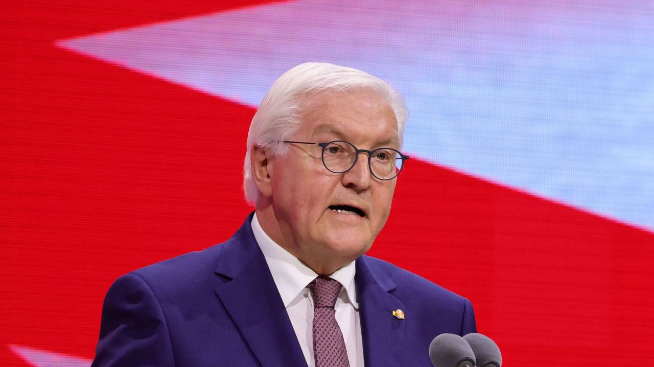 Bundespräsident Steinmeier (hier am 18. Oktober 2022) wird vorerst nicht in die Ukraine reisen.