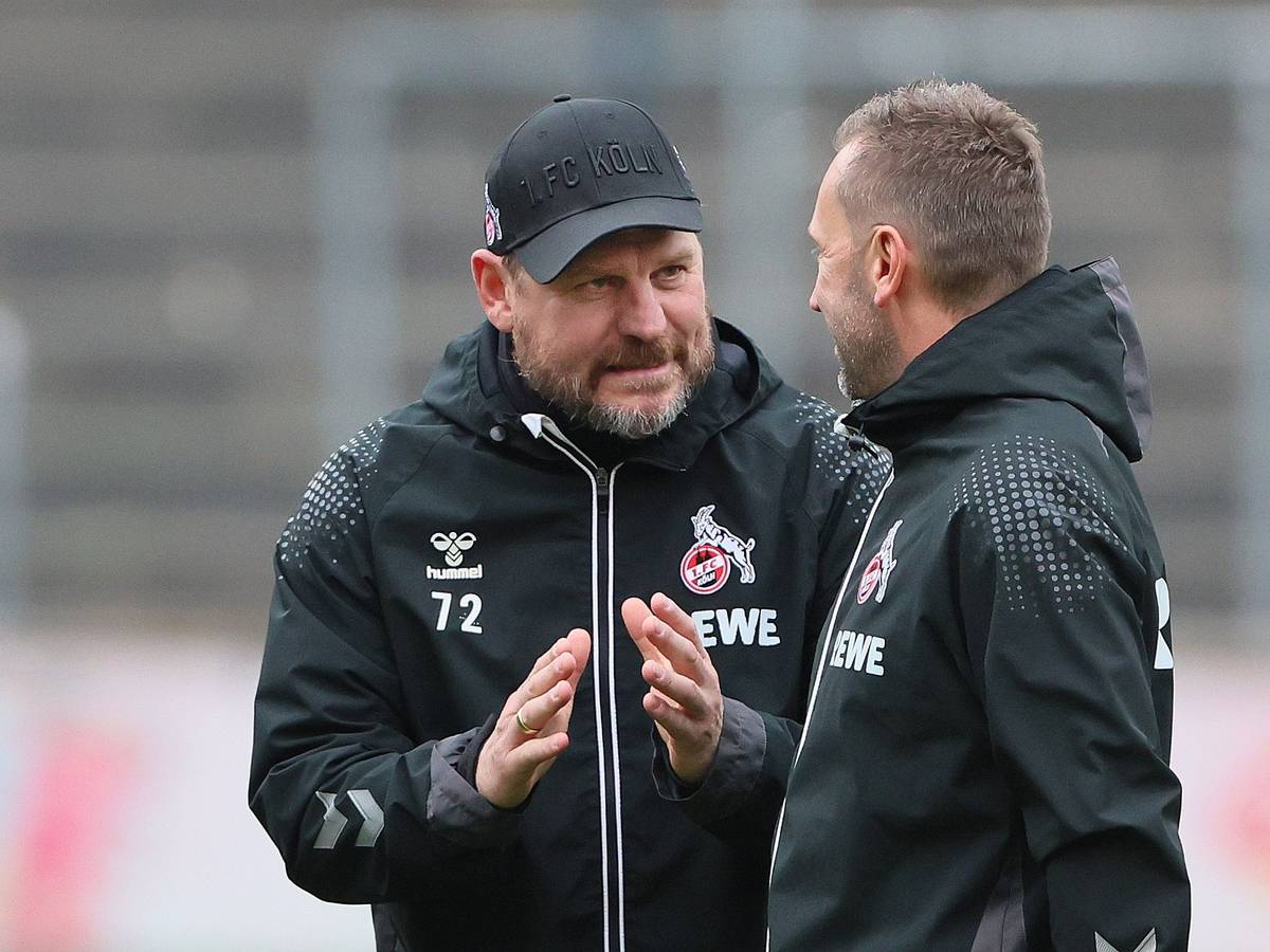 Hatten mal wieder eine normale Trainingswoche: FC-Coach Steffen Baumgart (l.) und Assistent André Pawlak am Donnerstag (20. Oktober) bei der Abschlusseinheit vor dem Mainz-Spiel.